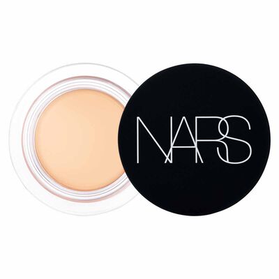 SOFT MATTE COMPLETE CONCEALER (CORRECTOR DE OJOS)
